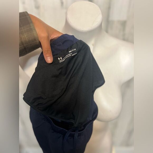 Under Armour shorts - Picture 5 of 6